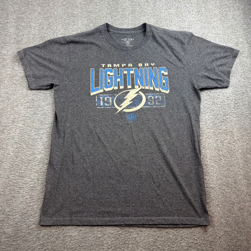 VINTAGE Old Time Hockey Tampa Bay Lightning Men's Medium Distressed NHL T-Shirt
